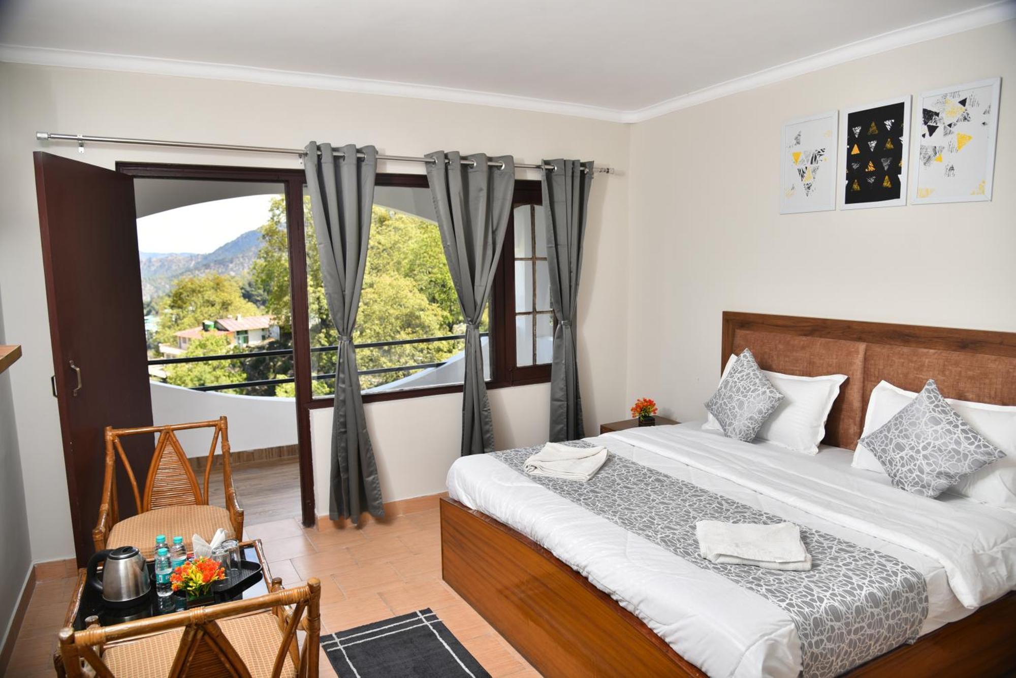 Kumaon Roop Resort Near Kainchi Dham Nainital Εξωτερικό φωτογραφία