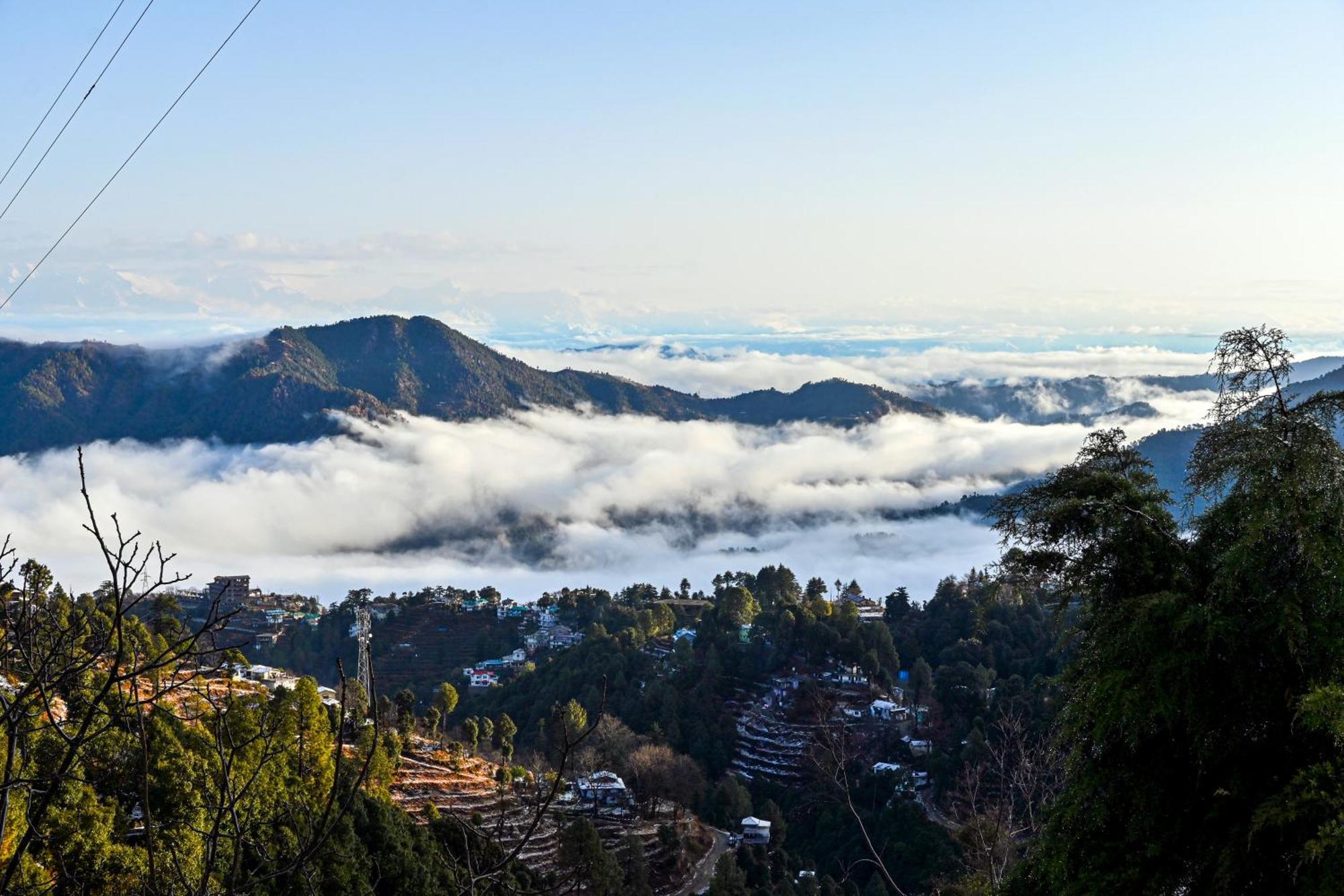 Kumaon Roop Resort Near Kainchi Dham Nainital Εξωτερικό φωτογραφία