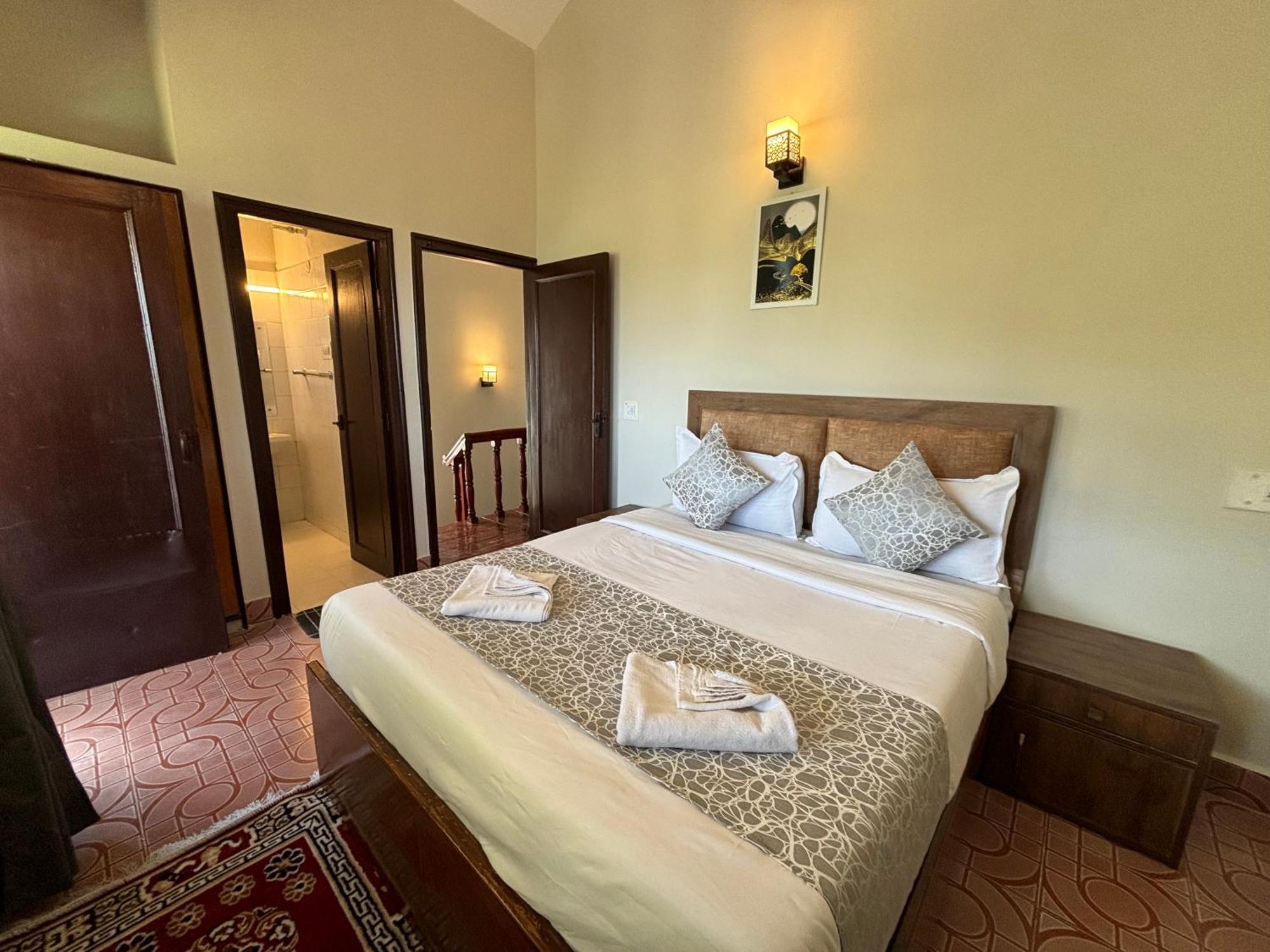 Kumaon Roop Resort Near Kainchi Dham Nainital Εξωτερικό φωτογραφία