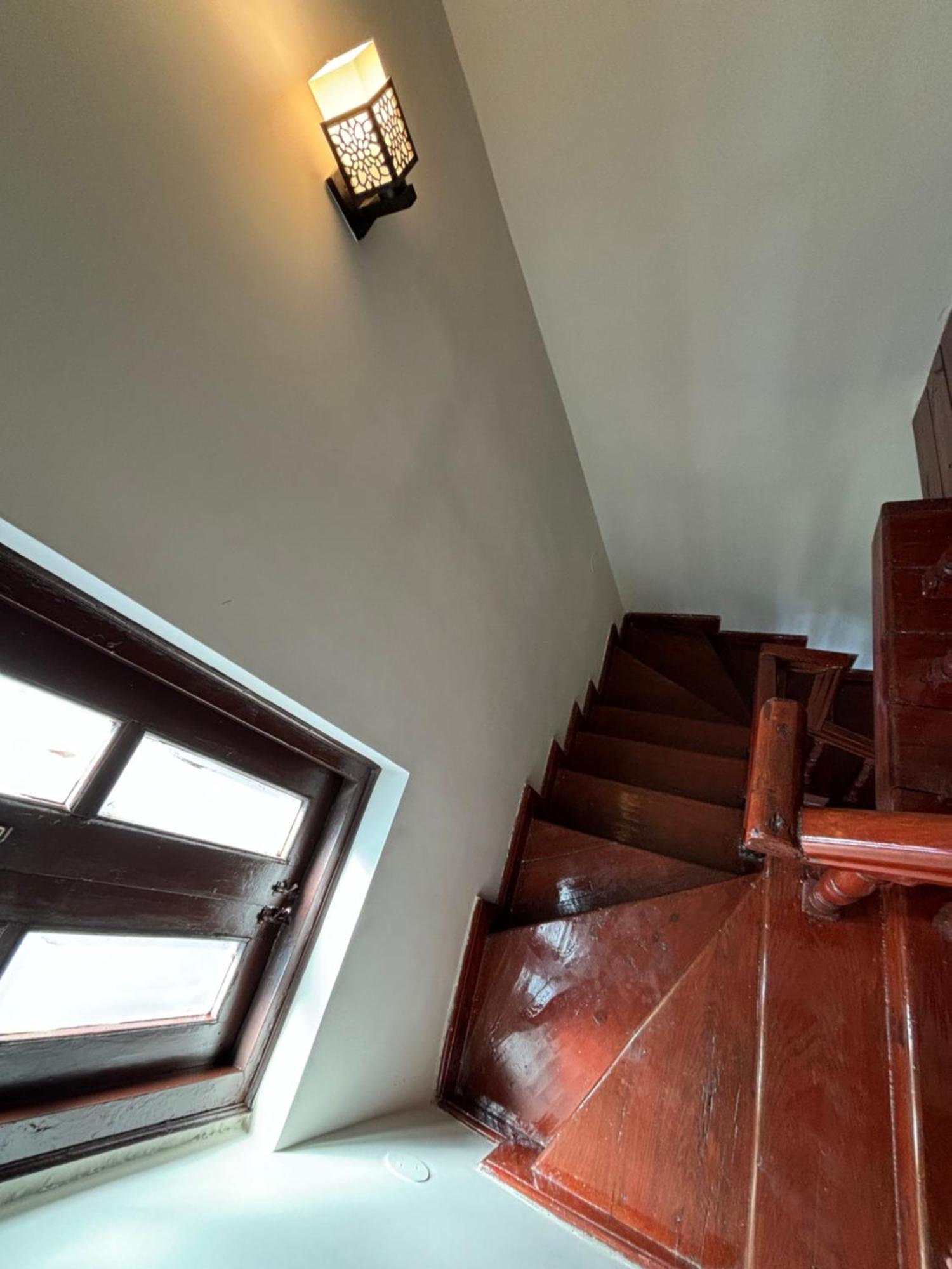 Kumaon Roop Resort Near Kainchi Dham Nainital Εξωτερικό φωτογραφία