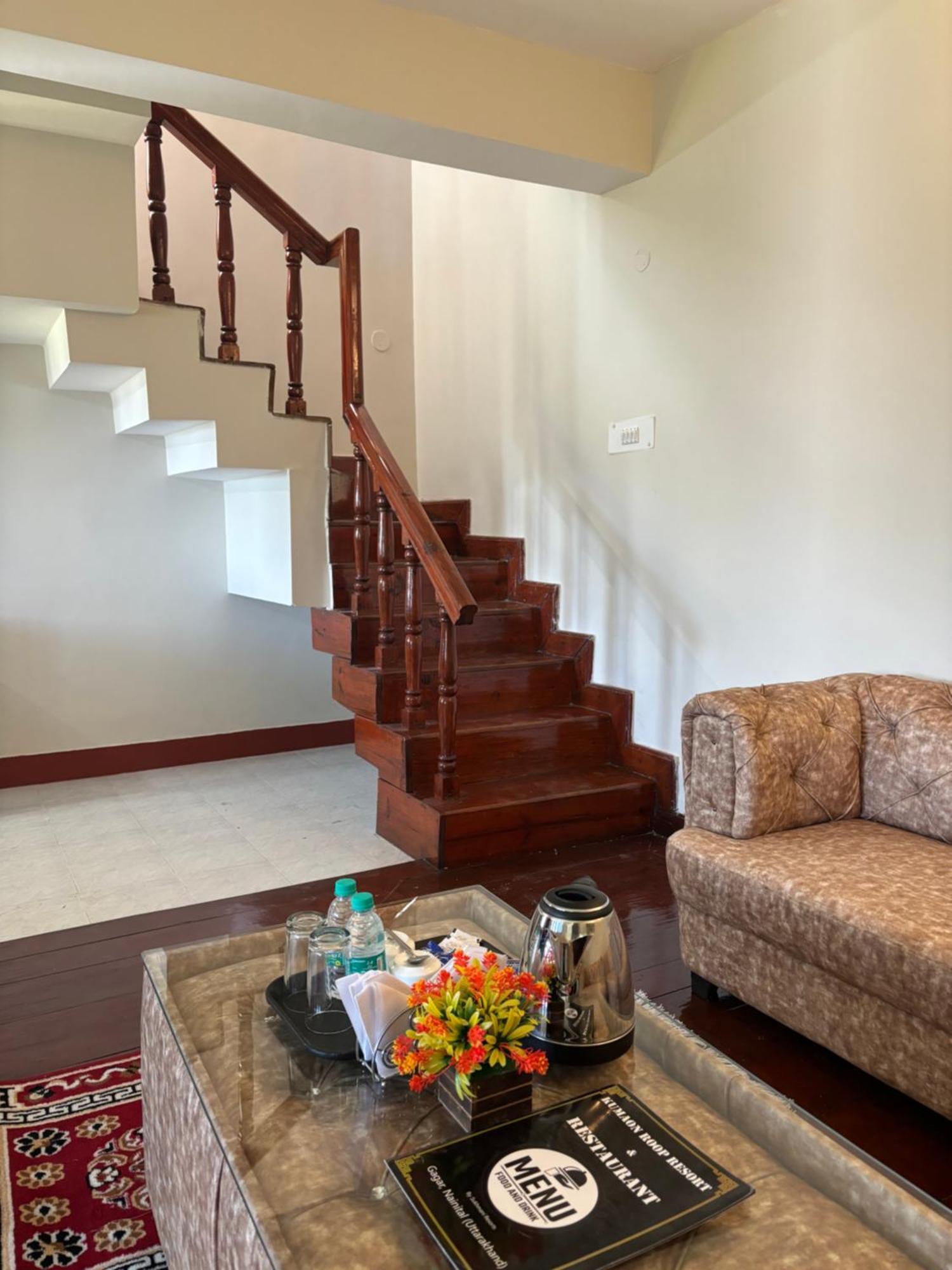 Kumaon Roop Resort Near Kainchi Dham Nainital Εξωτερικό φωτογραφία